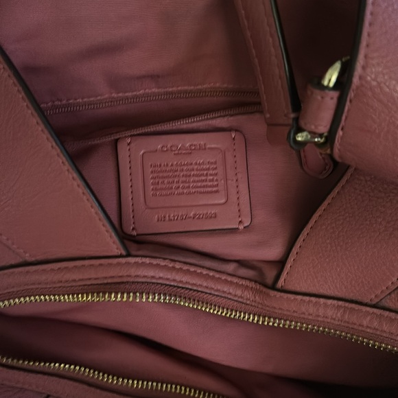 Pink Coach Hobo Bag - Picture 4 of 4